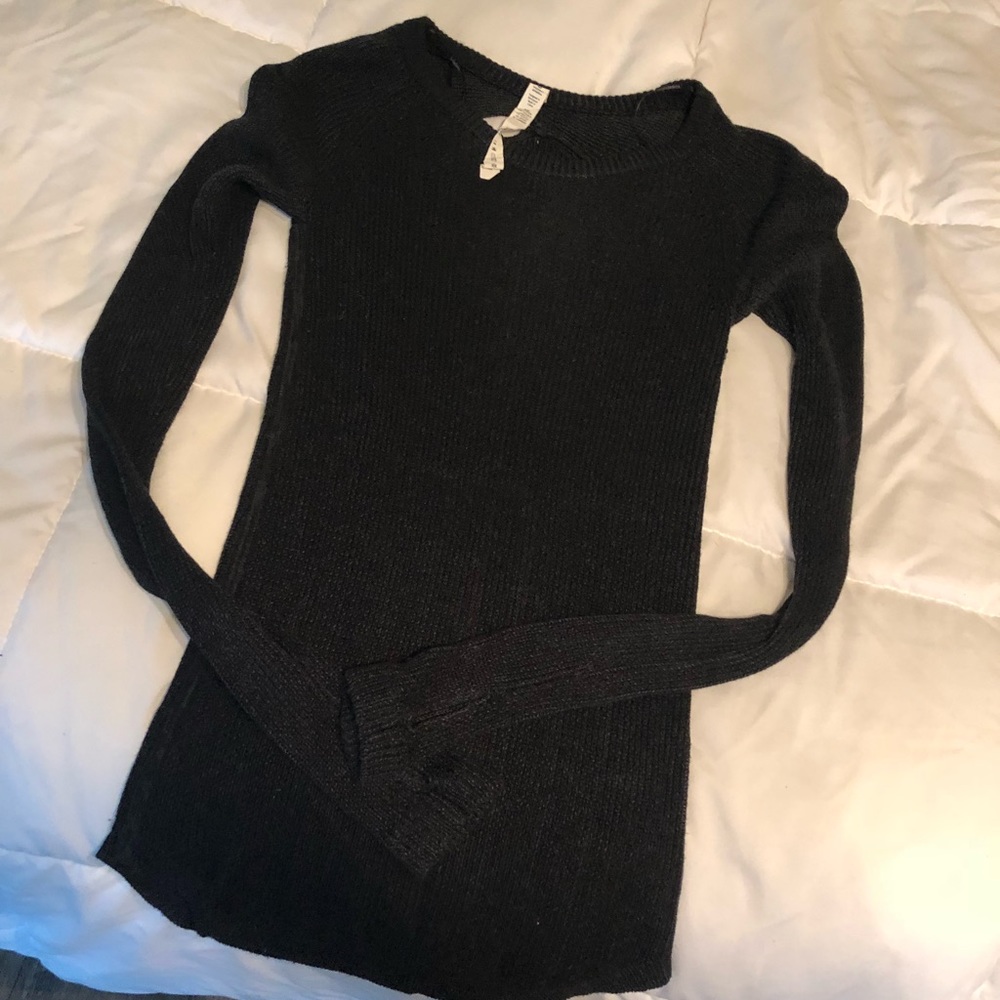 Lululemon grey sweater